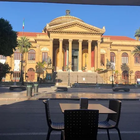 Maison Opera